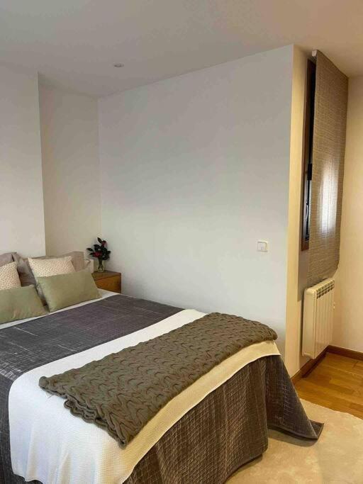 Apartamento Centrico Y De Diseno Con Parking Vigo Ngoại thất bức ảnh