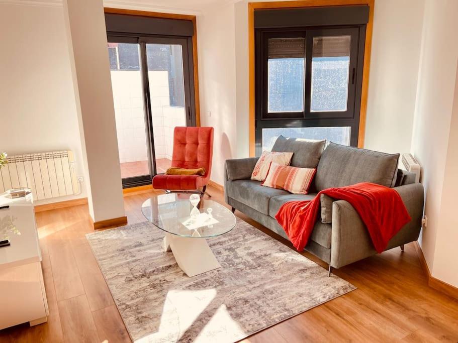 Apartamento Centrico Y De Diseno Con Parking Vigo Ngoại thất bức ảnh