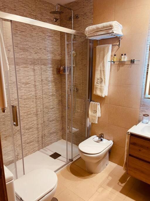 Apartamento Centrico Y De Diseno Con Parking Vigo Ngoại thất bức ảnh